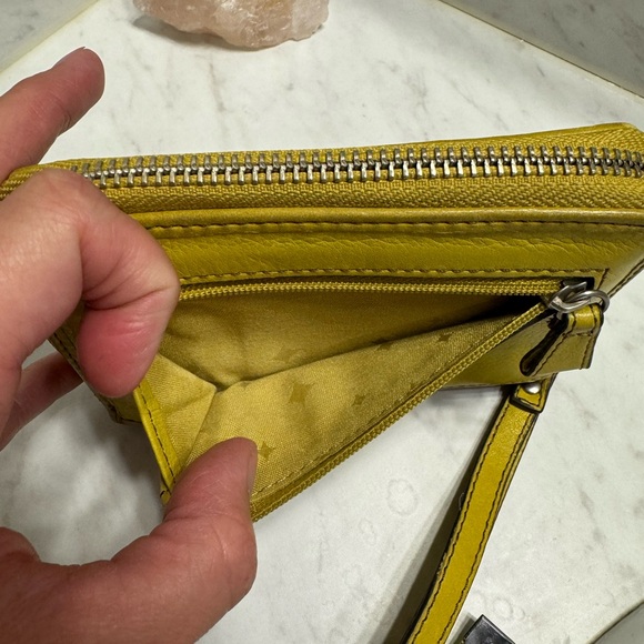 New Vintage Fossil Leather Wristlet Wallet Chartreuse Green Pink & Brown Design - Picture 11 of 11